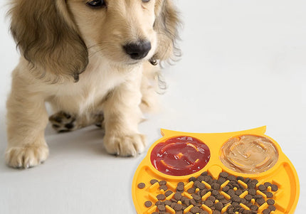 Slow Feeding Mat for Dogs & Cats, Slow Feeder Licking Pad with Non-Slip Design, Feeder Mat for Yogurt or Pea Nut Butter, Pet Food Mat with Suction Cup for Bathing, Grooming,And Nail Trimming